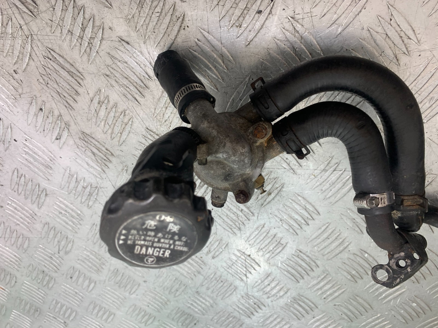 HONDA VT700 VT 700 SHADOW THERMOSTAT   YEAR 1984-85 (CMB1328)