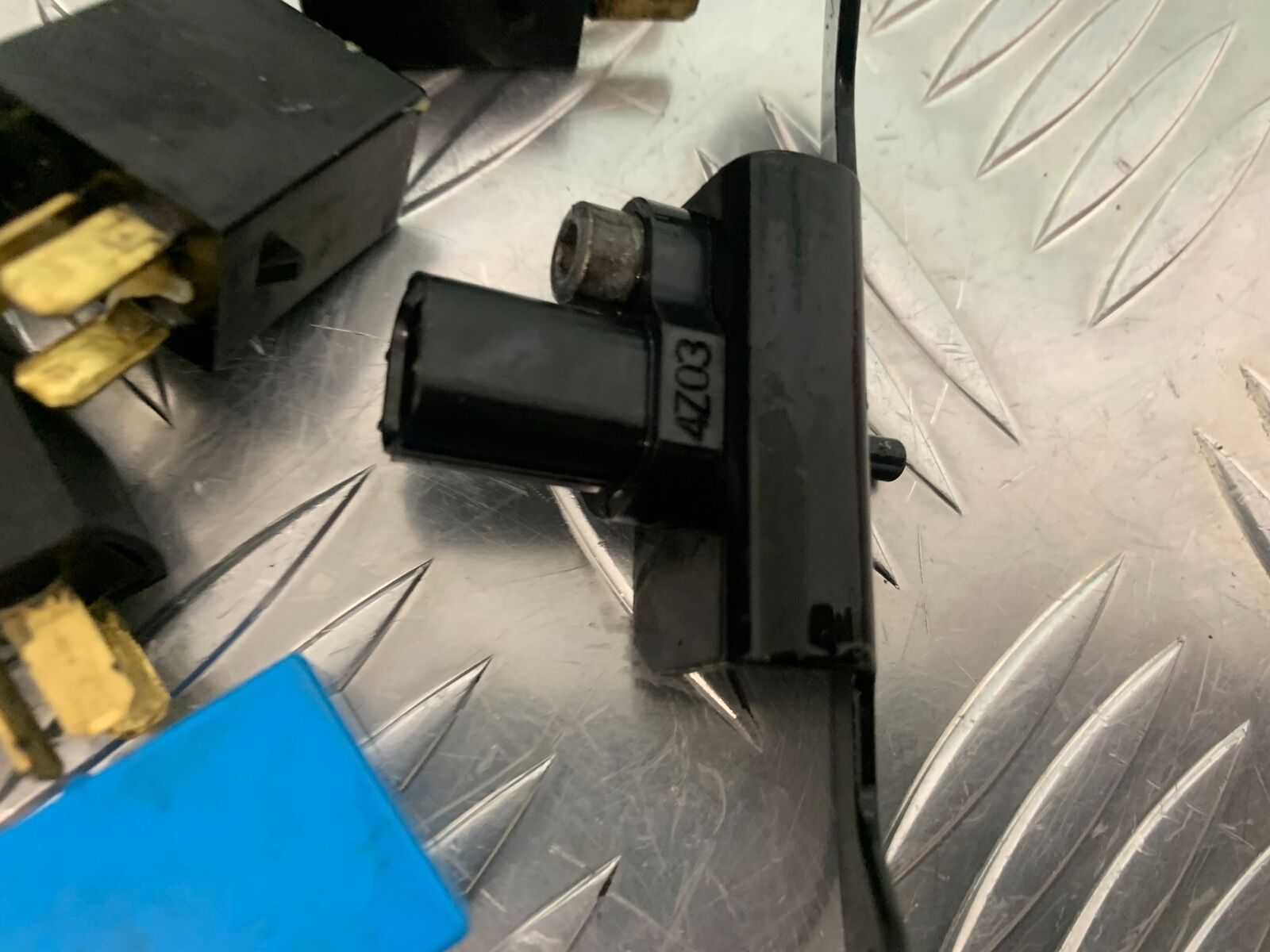 TRIUMPH TIGER 800 XCX RELAYS   YEAR 2015-2017  (STOCK 966)