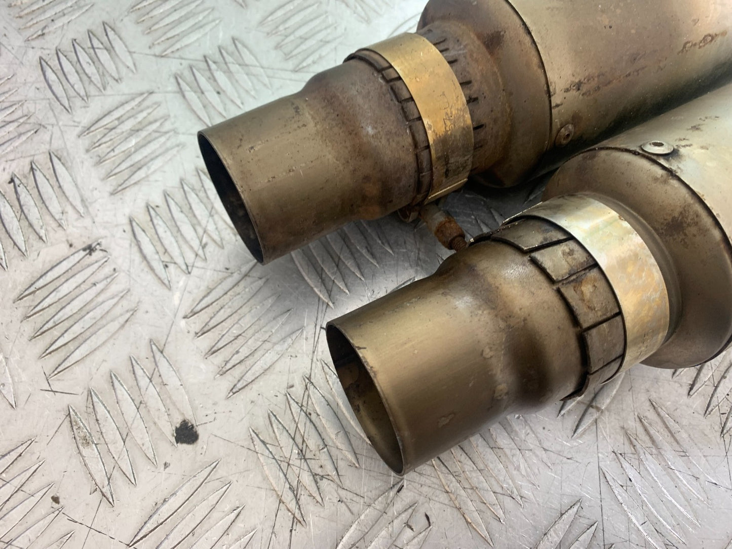 KTM 990 SUPER DUKE SILENCERS AND LINK PIPE YEAR 2007-2011  (CMB1207)