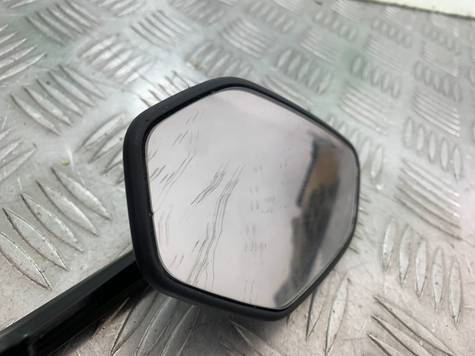 BMW M1000 R RIGHT MIRROR YEAR 2023-2024 (CMB1140)