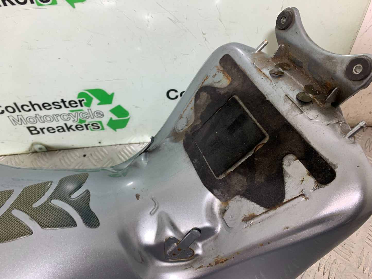 KAWASAKI GTR1400 GTR 1400 PETROL TANK  YEAR 2007-2009 (CMB1306)