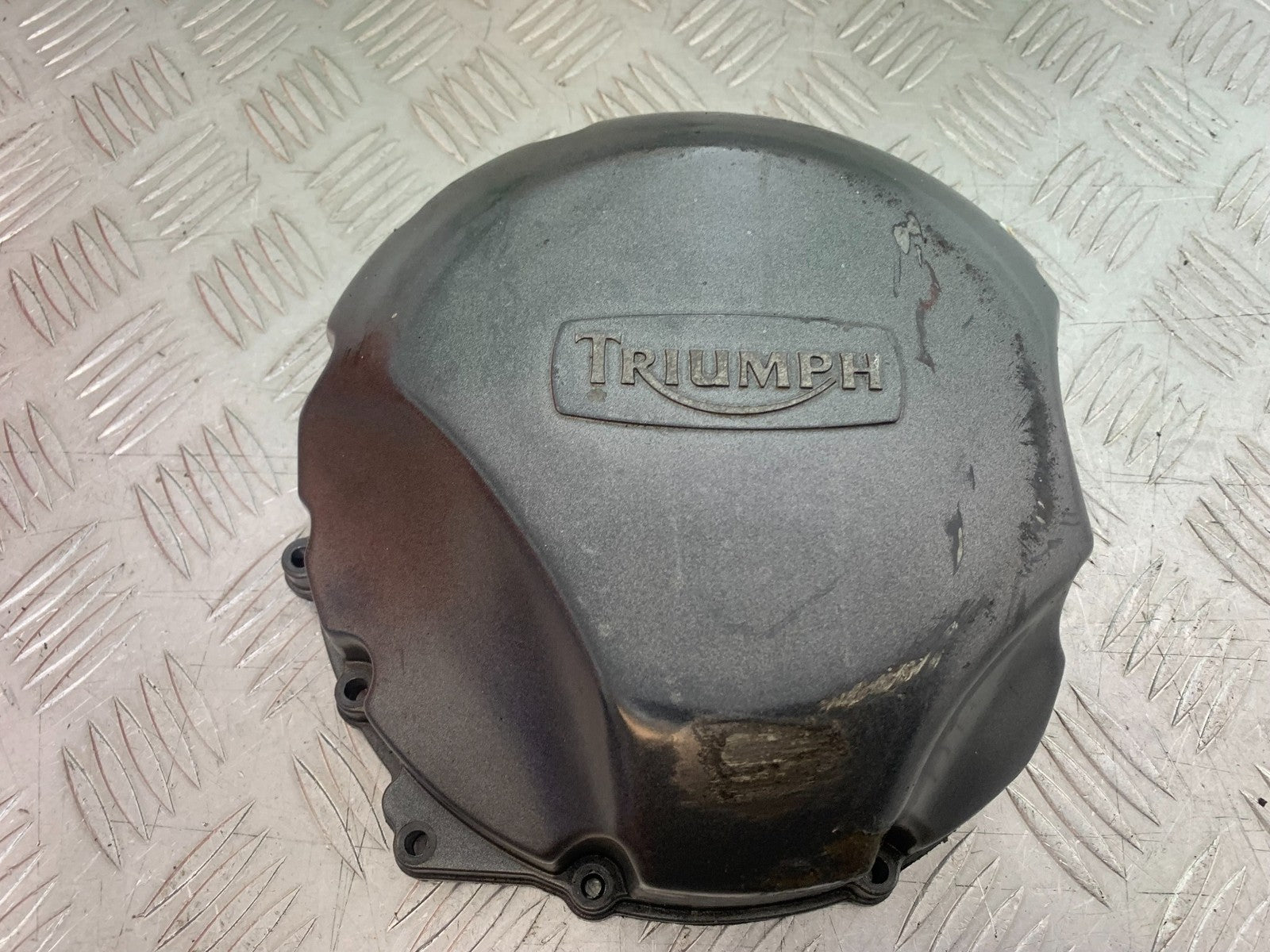 TRIUMPH TROPHY 900 ENGINE CLUTCH COVER YEAR 1991-95 (CMB1251)