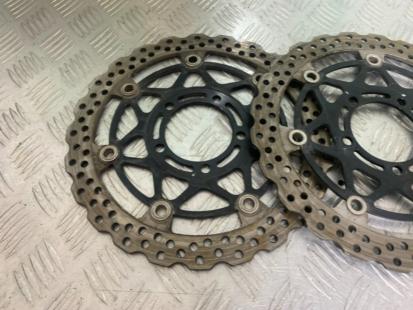 KAWASAKI GTR1400 GTR 1400 FRONT BRAKE DISCS   YEAR 2007-2009 (CMB1174)