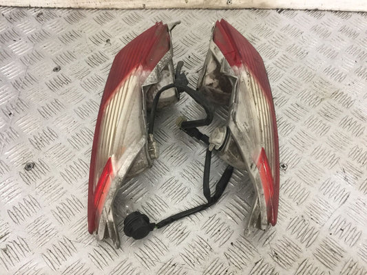 HONDA PANTHEON FES 125 REAR LIGHTS - INDICATORS   YEAR 2003-2007 (STOCK 827)