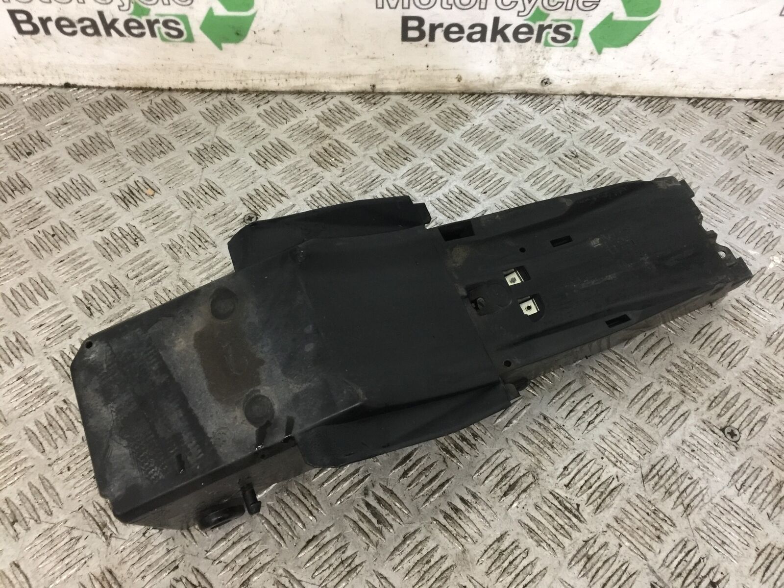YAMAHA MT07 MT-07 UNDERTRAY YEAR 2019 (STOCK 784)