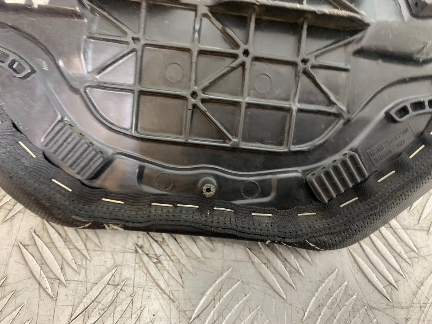 KTM DUKE 390 FRONT SEAT  YEAR 2017- 2023 (CMB1314)