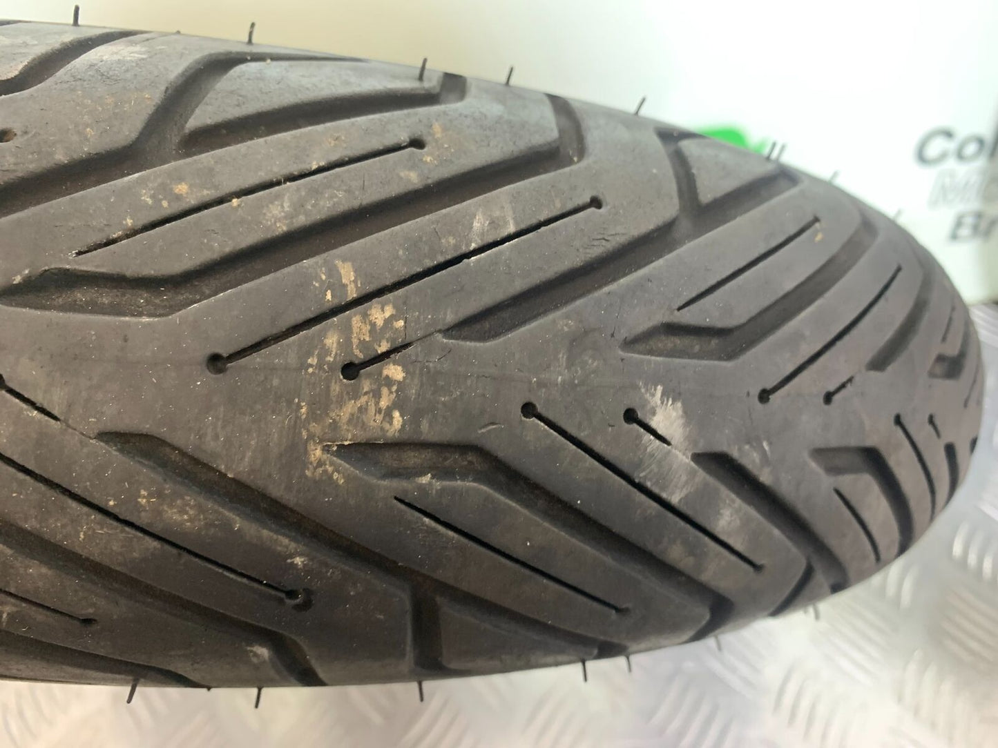 SUZUKI AN400 AN 400 BURGMAN FRONT WHEEL    YEAR 2017-2024 (CMB1118)