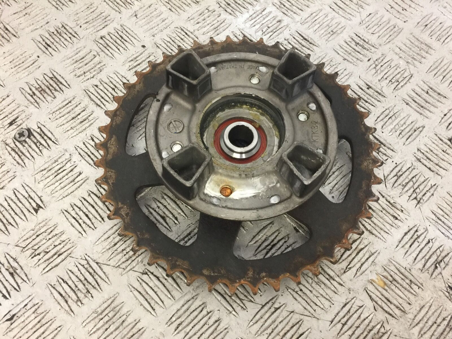 KAWASAKI VN 650 VULCAN REAR SPROCKET CARRIER  YEAR 2017-2021 (STOCK 705)