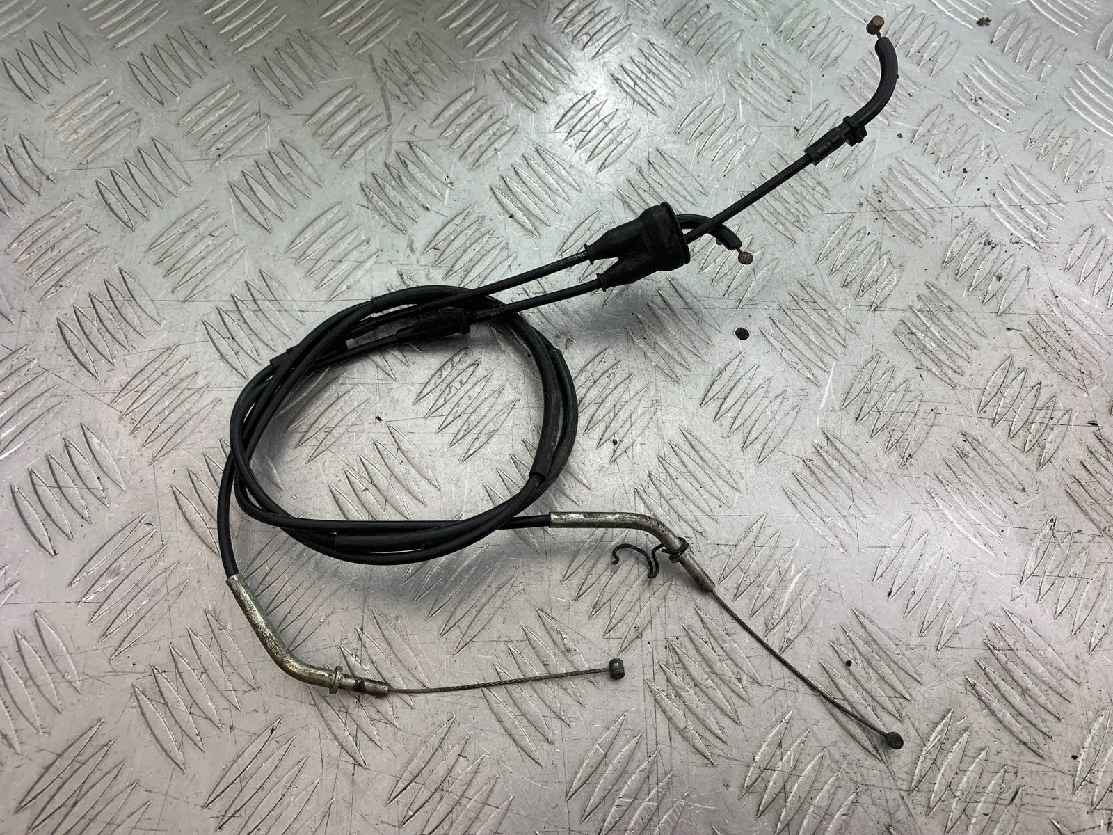 KAWASAKI Z1000 SX THROTTLE CABLES  YEAR 2014-16 (CMB1264)