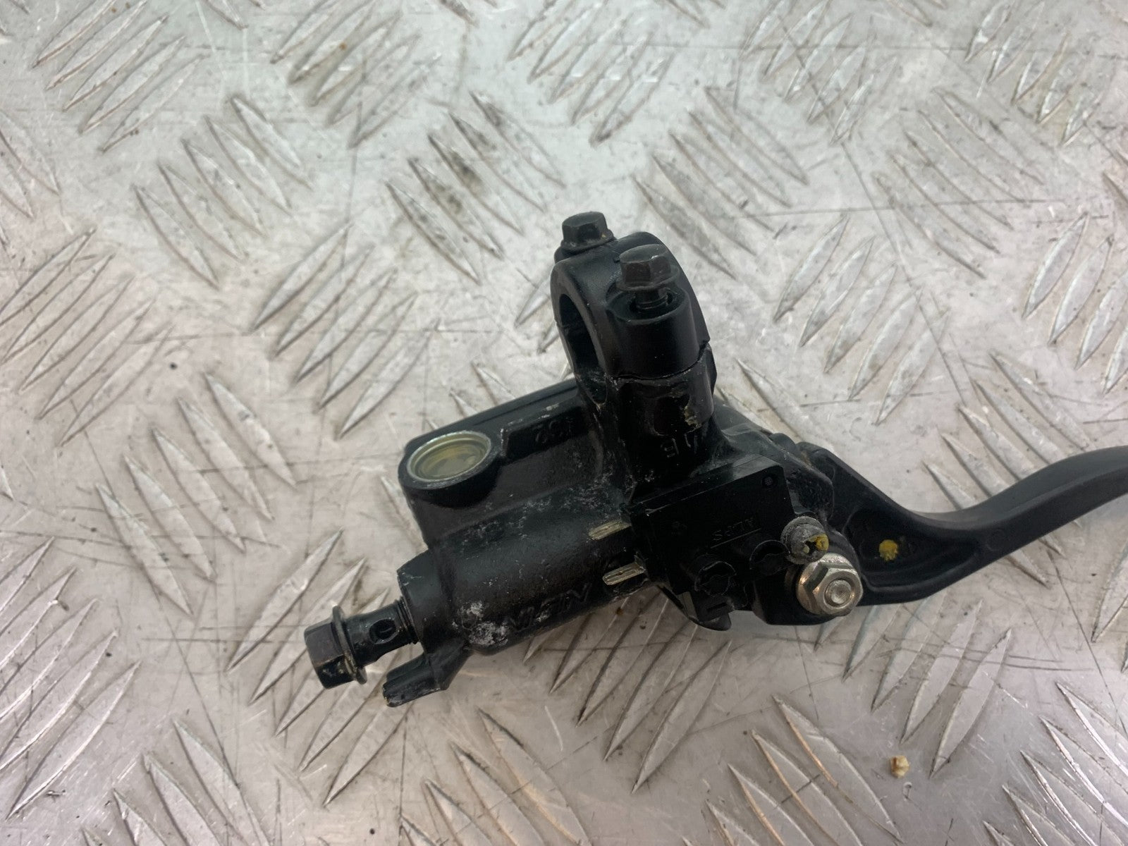 HONDA CBF125 CBF 125 FRONT BRAKE MASTER CYLINDER YEAR 2009-14  (CMB1172)