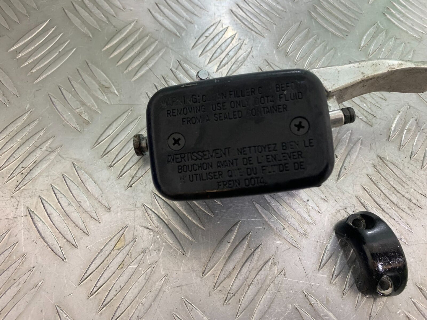 TRIUMPH THUNDERBIRD 1600 FRONT BRAKE MASTER CYLINDER   YEAR 2011 (CMB1107)