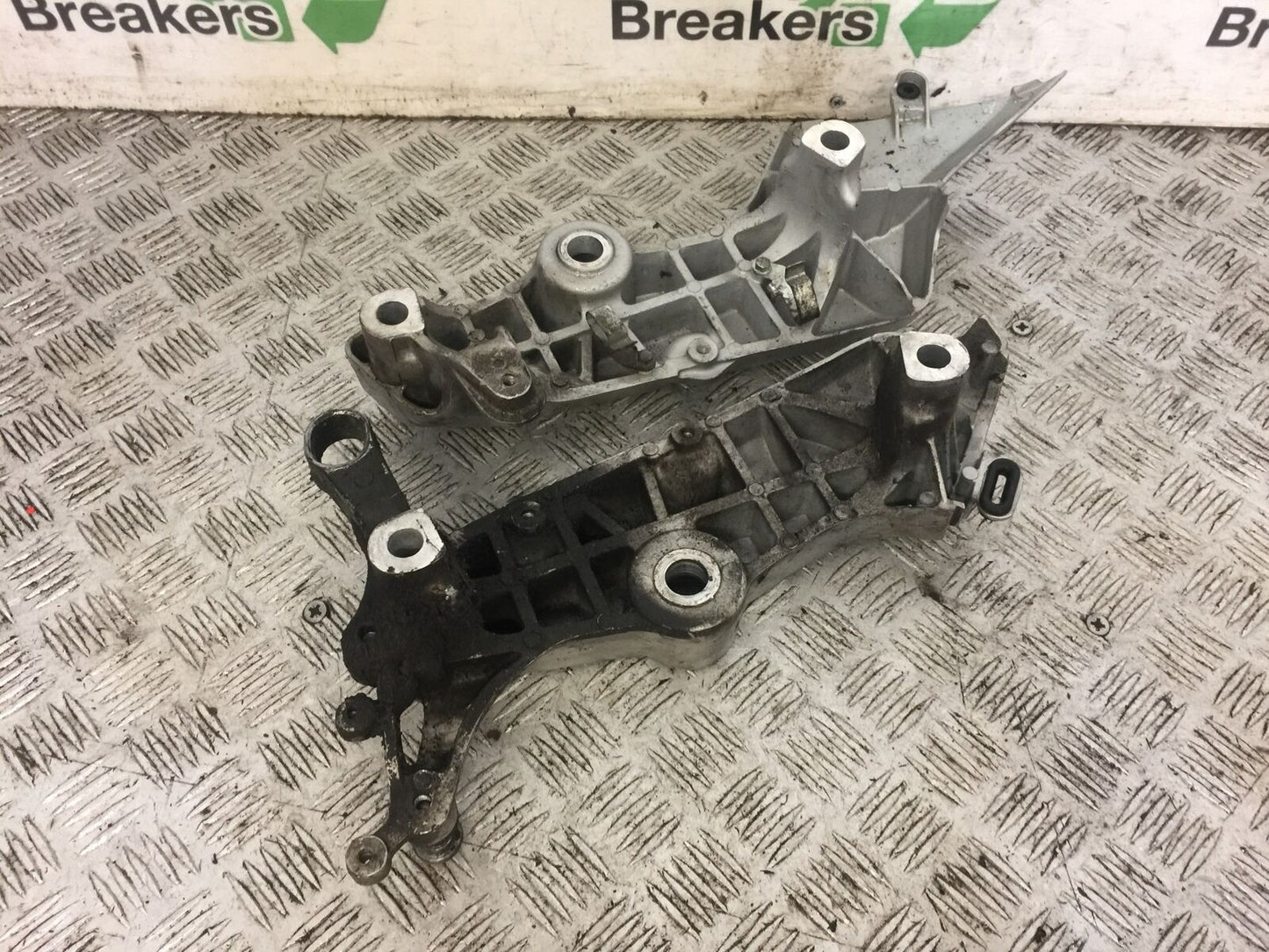HONDA CB1000R CB 1000 R ENGINE BRACKETS   YEAR 2008-2016 (STOCK 715)