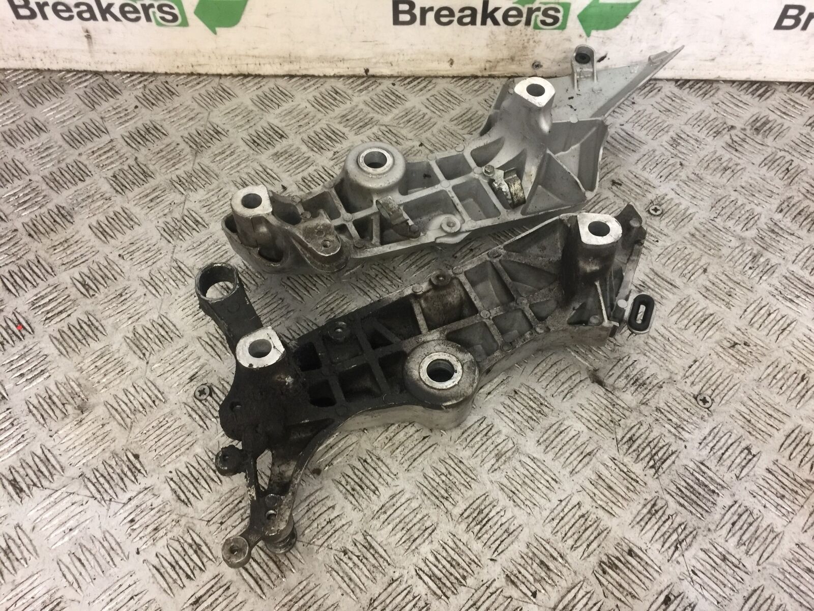 HONDA CB1000R CB 1000 R ENGINE BRACKETS   YEAR 2008-2016 (STOCK 715)