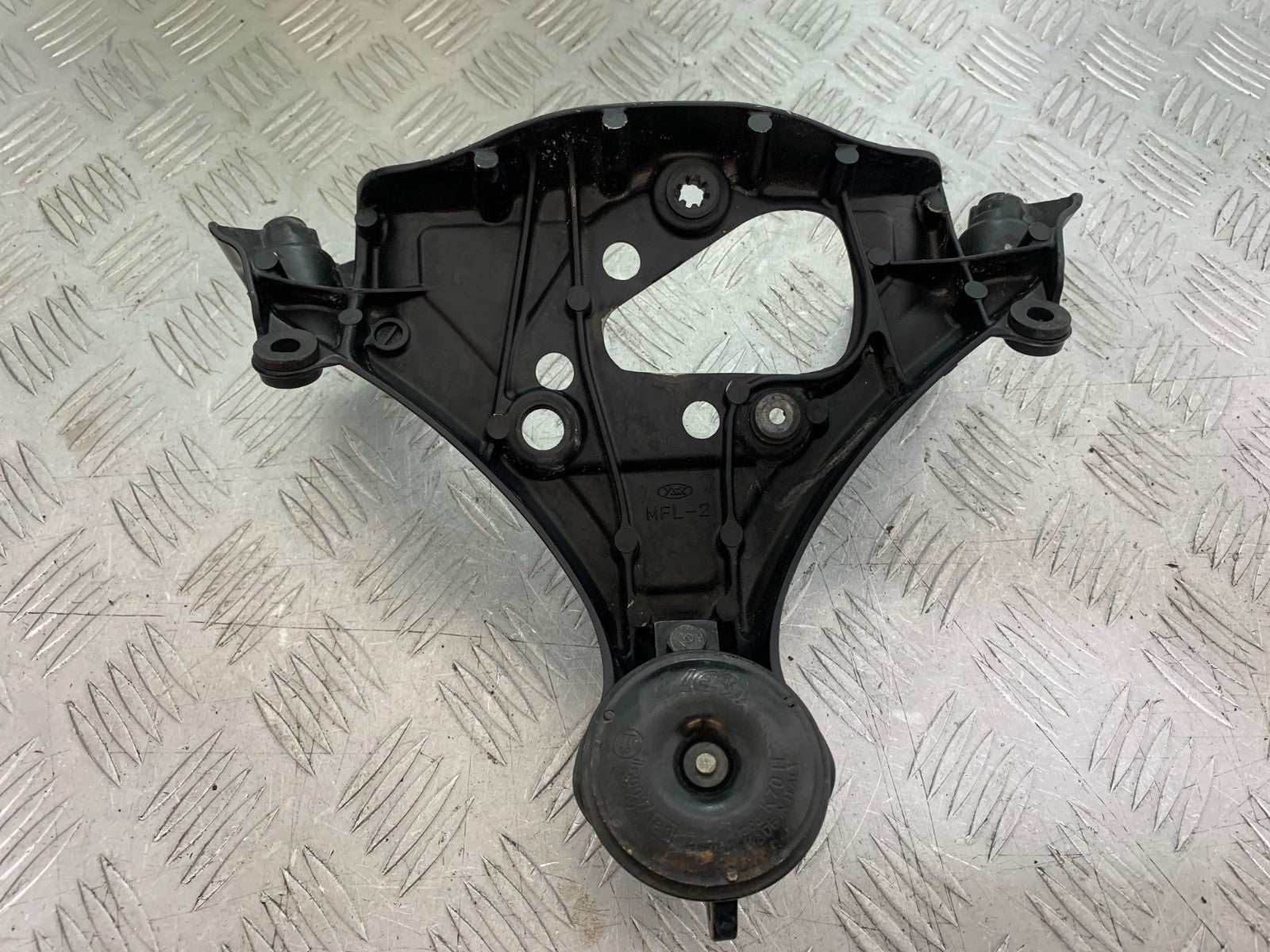 HONDA CBR1000 RR FAIRING BRACKET YEAR  2008-2011 (CMB1330)