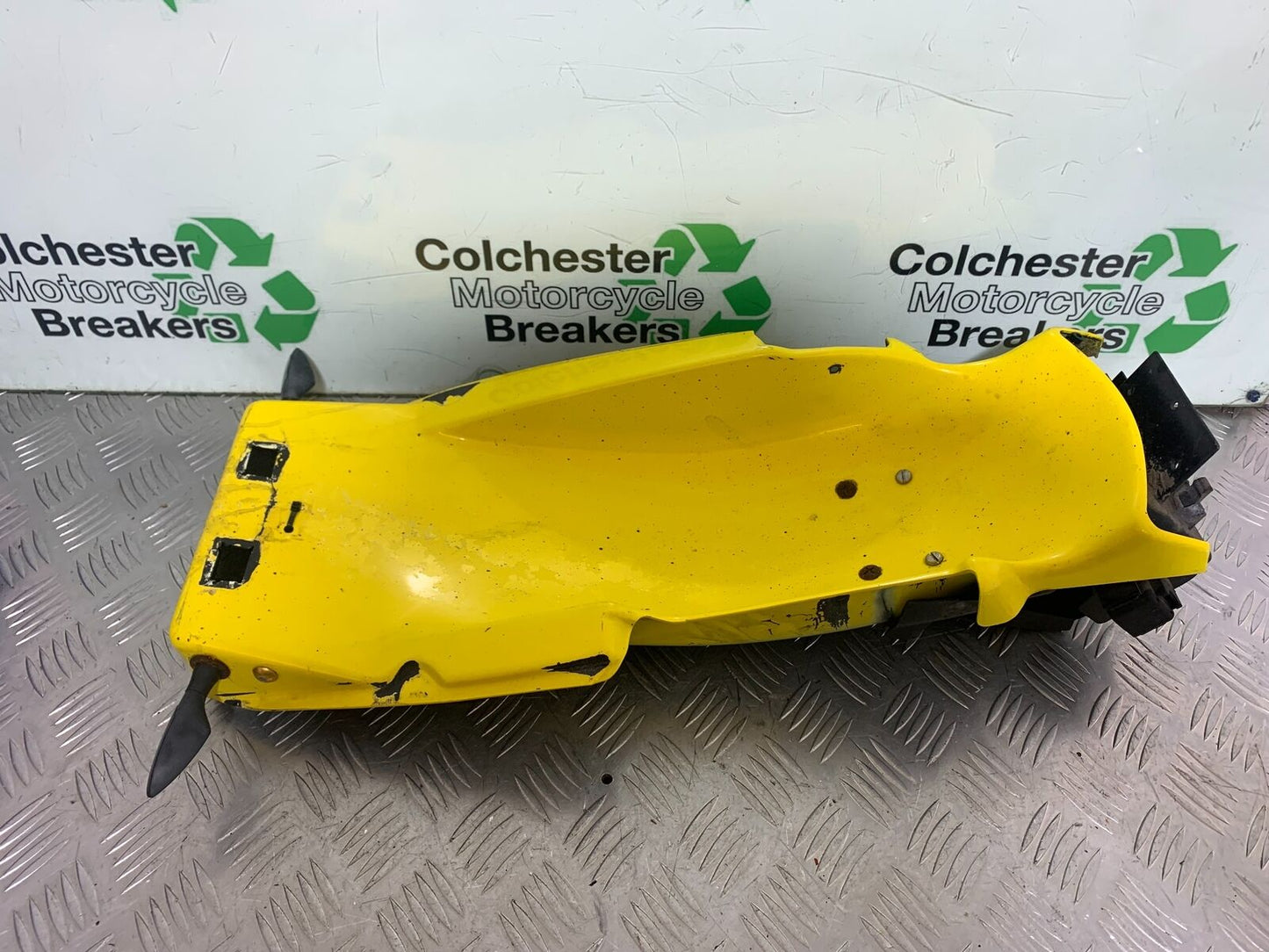 HONDA CBR600 CBR 600 F UNDERTRAY   YEAR 2000-2003(CMB1091)