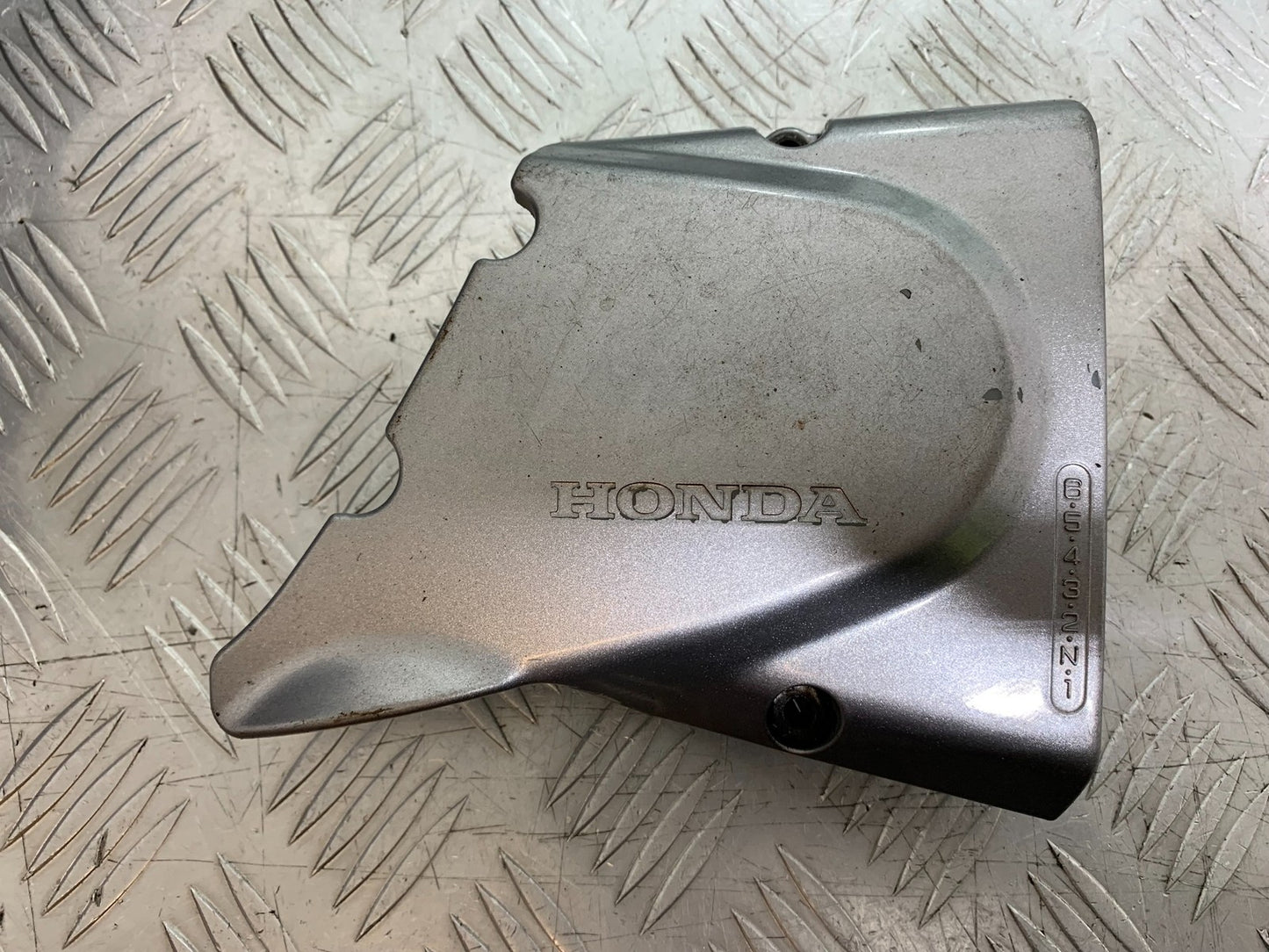 HONDA CBF500 CBF 500 SPROCKET COVER YEAR 2004-2008  (CMB1294)
