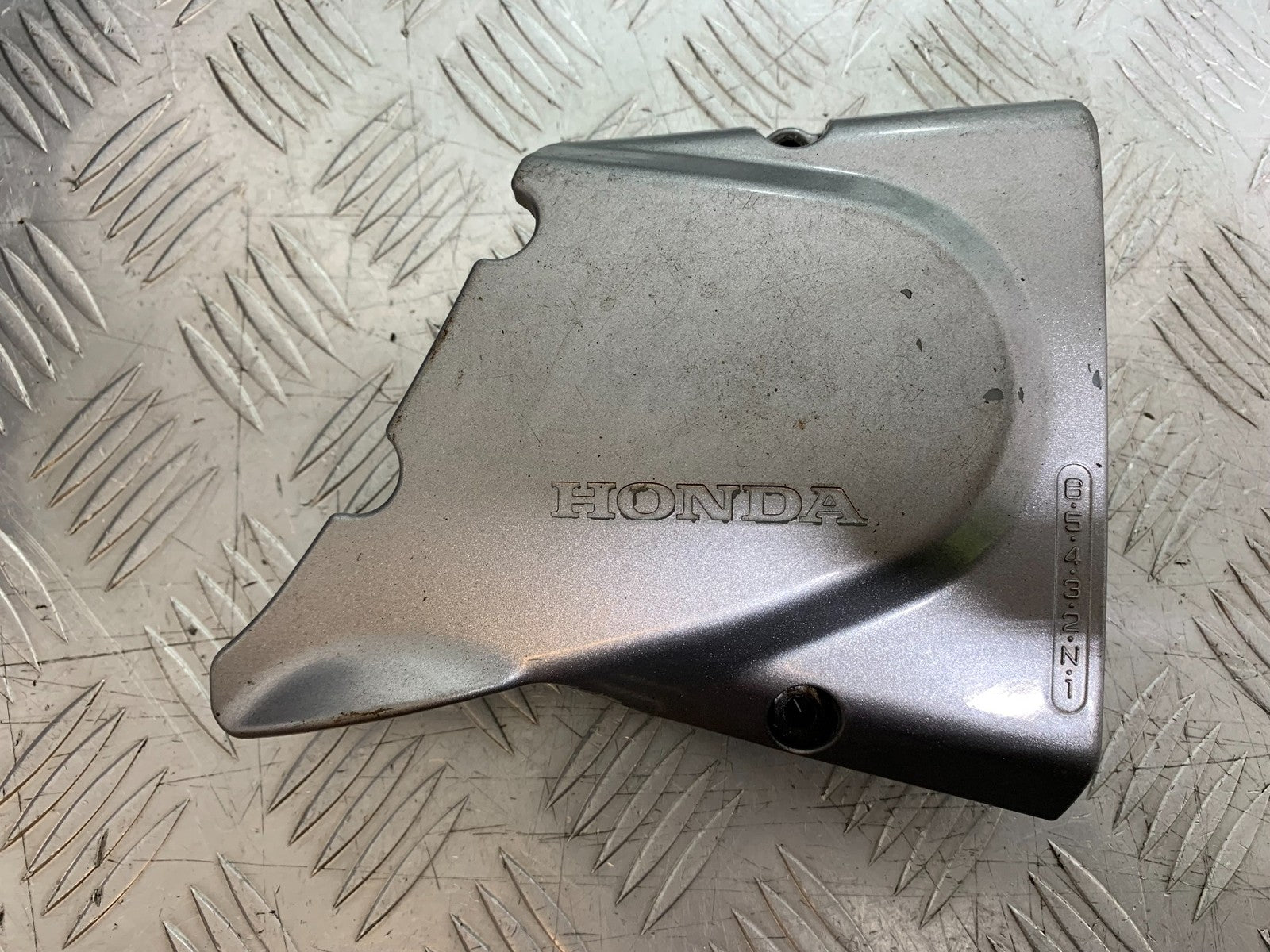 HONDA CBF500 CBF 500 SPROCKET COVER YEAR 2004-2008  (CMB1294)