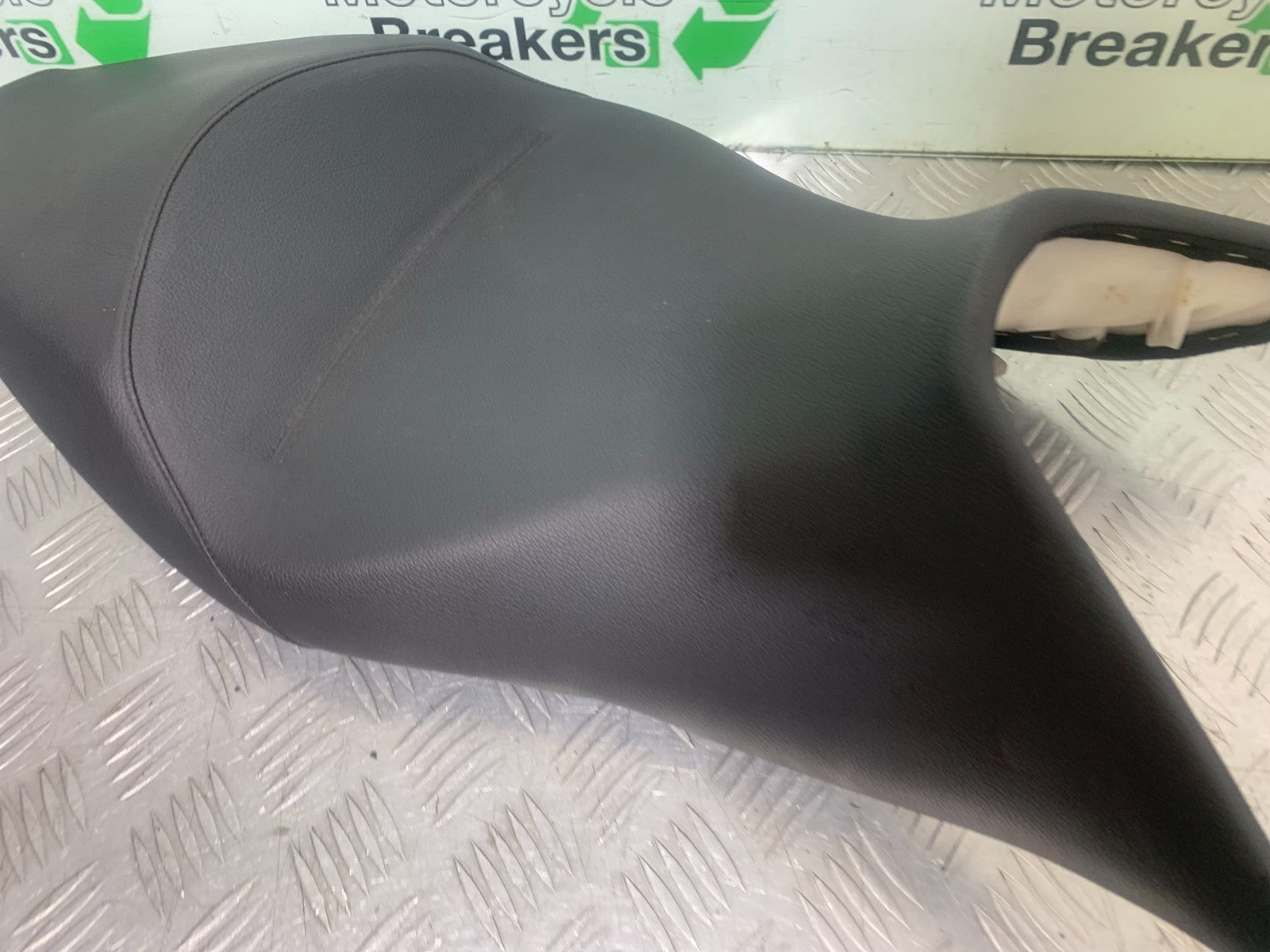APRILIA SL750 SL 750 SHIVER SEAT  YEAR 2008-2016 (CMB1242)