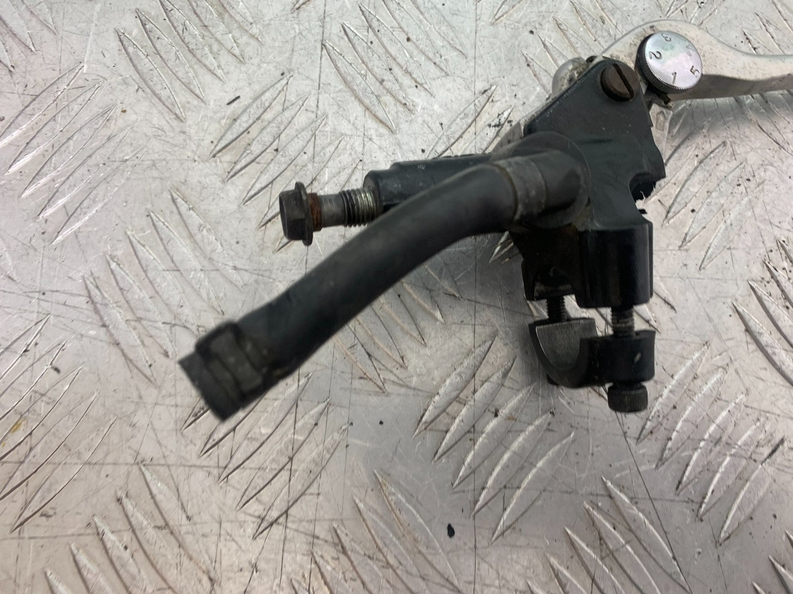 KAWASAKI ZX9R ZX9 C FRONT BRAKE MASTER CYLINDER  YEAR 1998-99 (CMB1213)