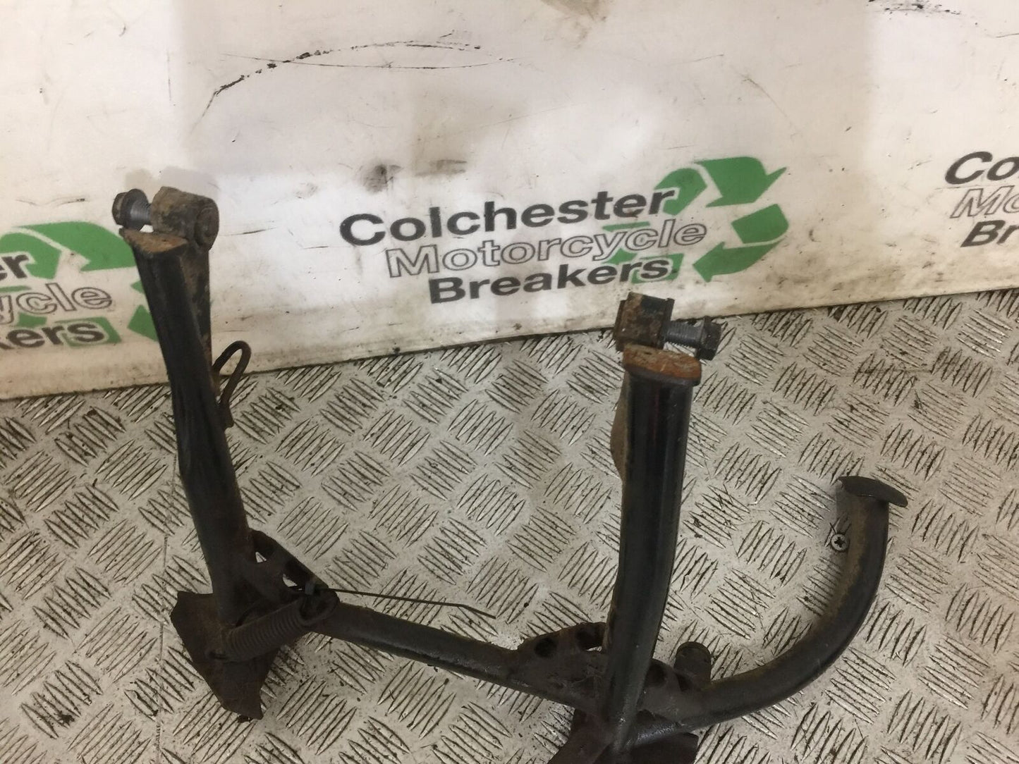 TRIUMPH TROPHY 1215 SE CENTER STAND  2012-2017 (STOCK 740)