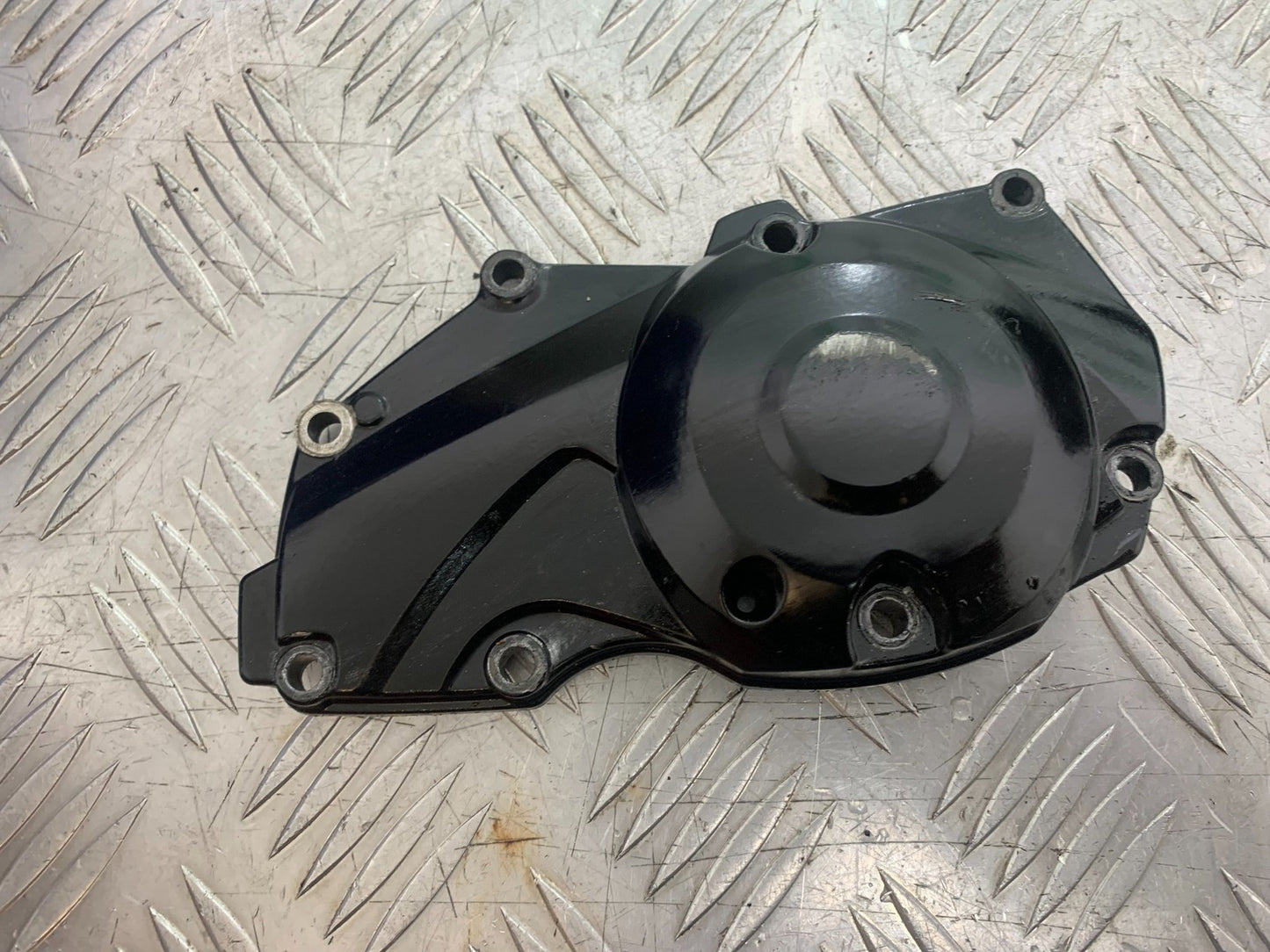 TRIUMPH 675 STREET TRIPLE RIGHT ENGINE COVER   2013-2016 (CMB1186)
