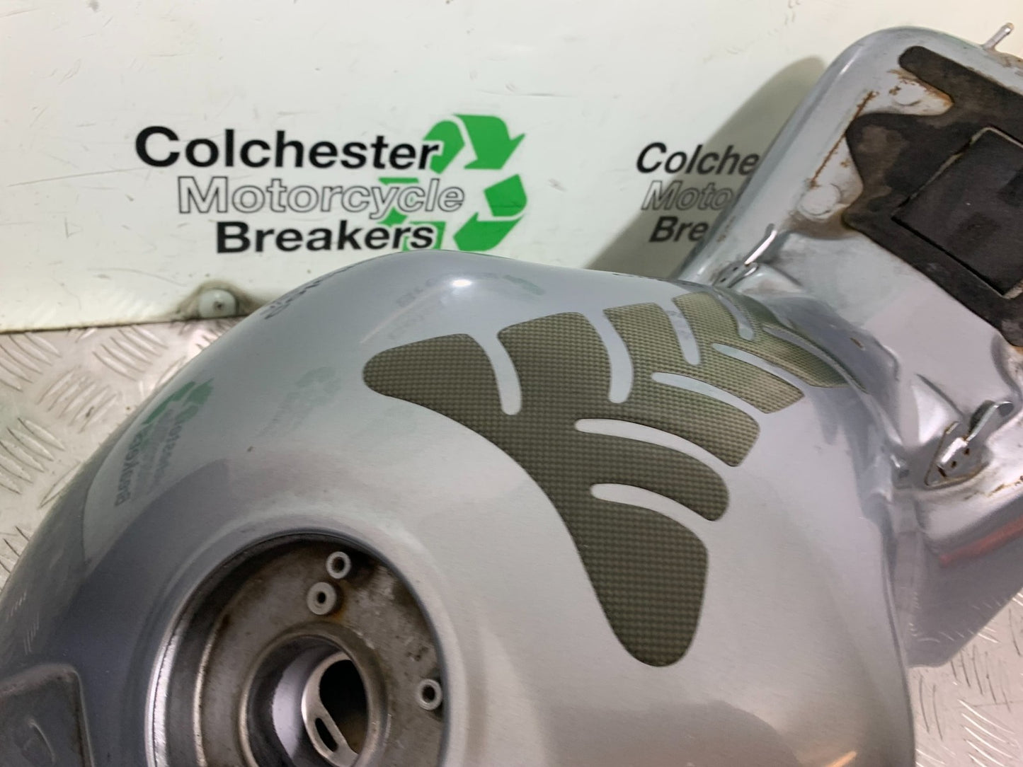 KAWASAKI GTR1400 GTR 1400 PETROL TANK  YEAR 2007-2009 (CMB1306)