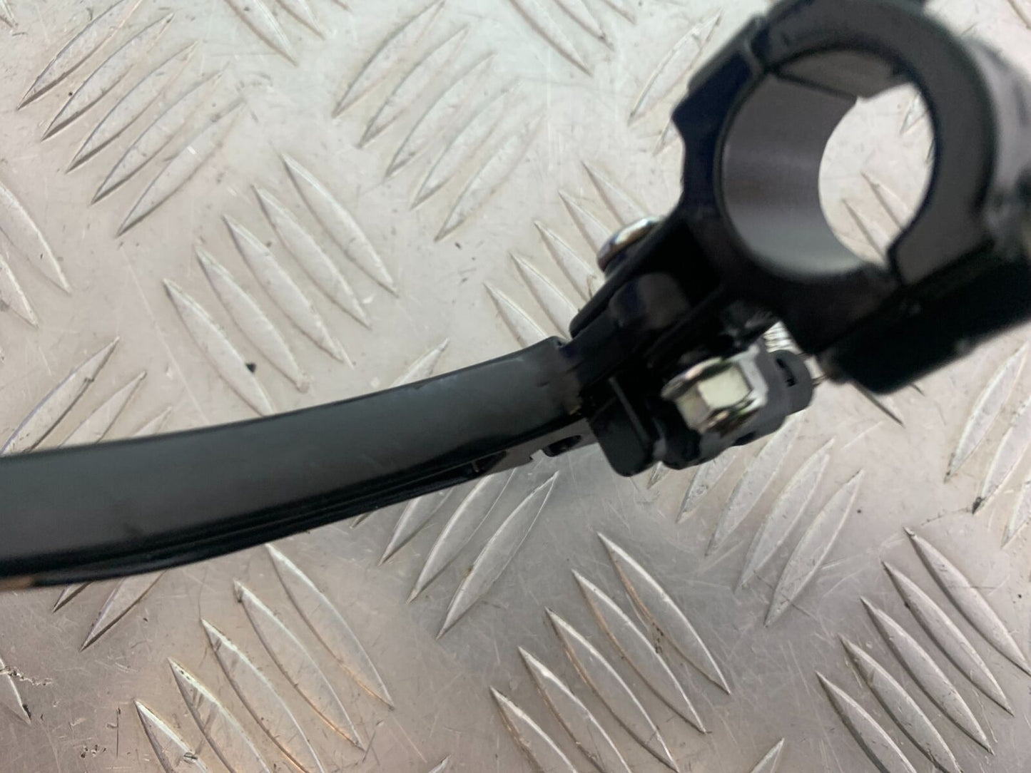 SINNIS TERRAIN 125 CLUTCH LEVER AND BRACKET   YEAR 2024 (CMB1072)