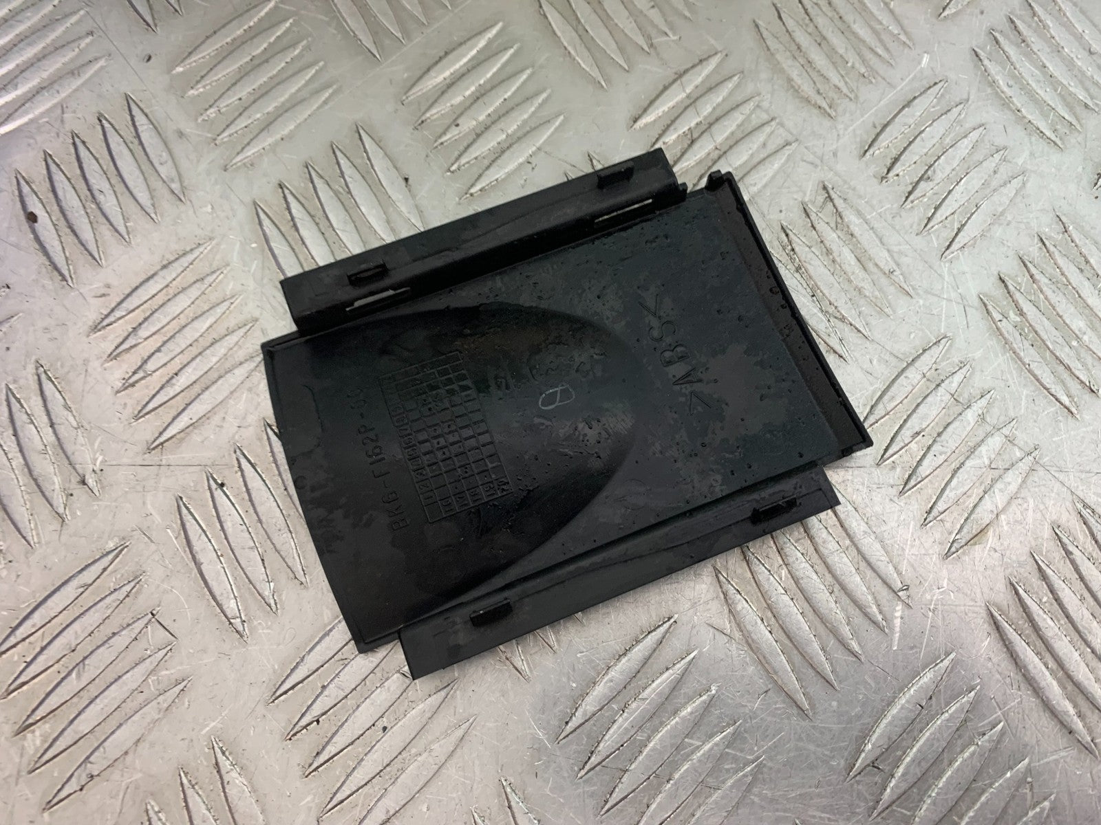 YAMAHA YZF-R125 YZF 125 INFILL PANEL  YEAR 2019-2022 (CMB1263)