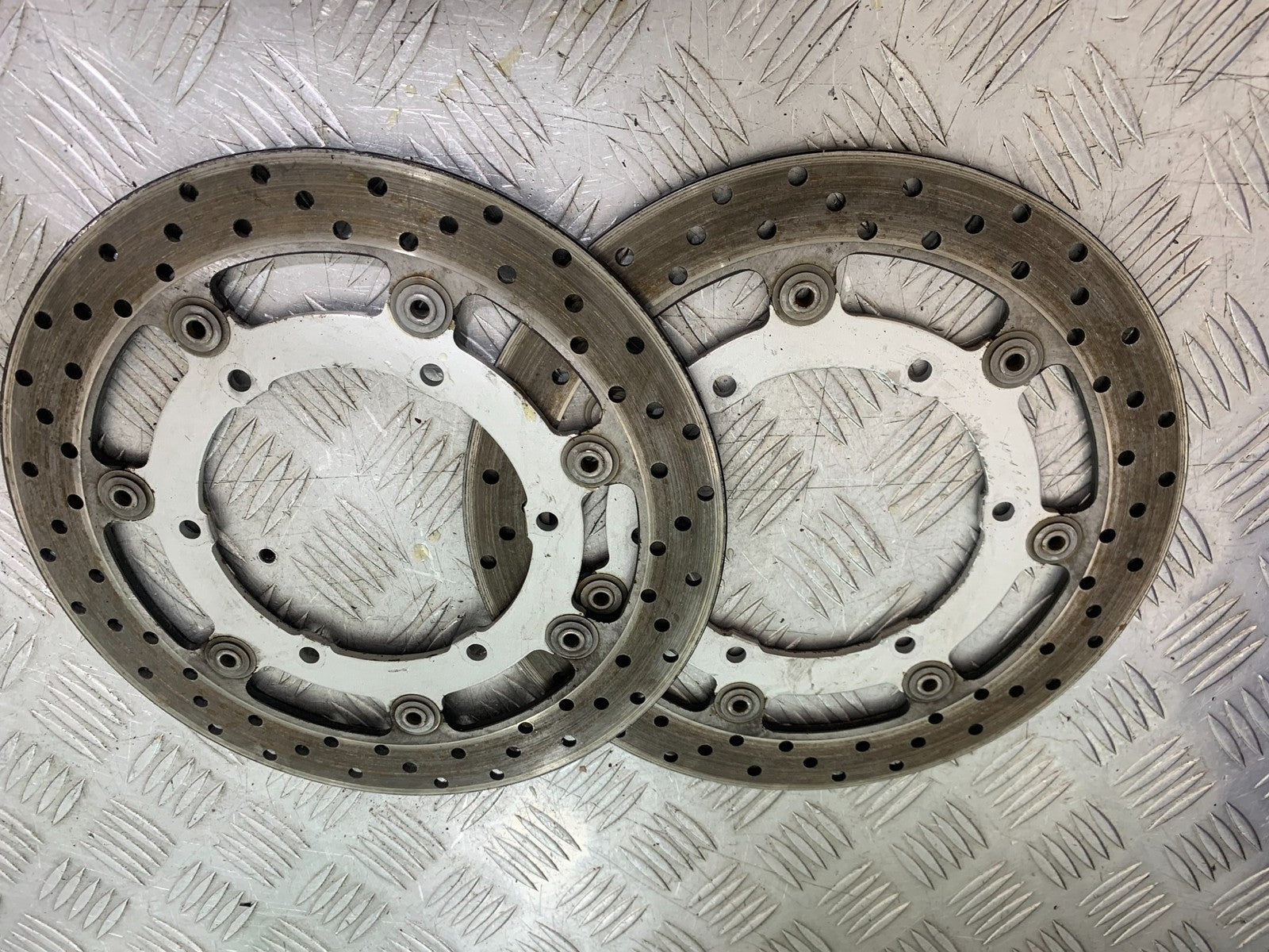 YAMAHA XVS 1300 MIDNIGHT STAR FRONT BRAKE DISCS  YEAR 2007-16 (CMB1200)