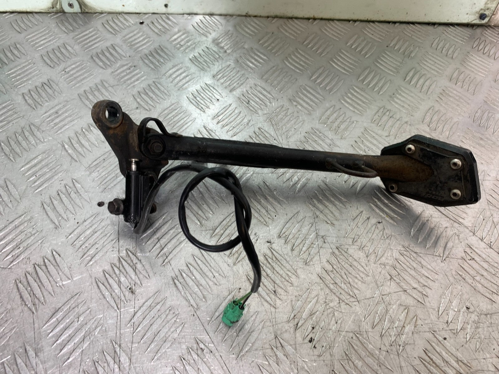 SUZUKI DL1000 V-STROM SIDE STAND AND BRACKET  YEAR 2014-2019 (CMB1325)