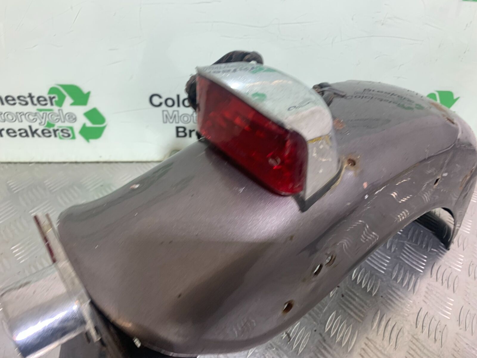 HERALD CLASSIC 125 REAR MUDGUARD AND LIGHT  YEAR 2014 (CMB1058)