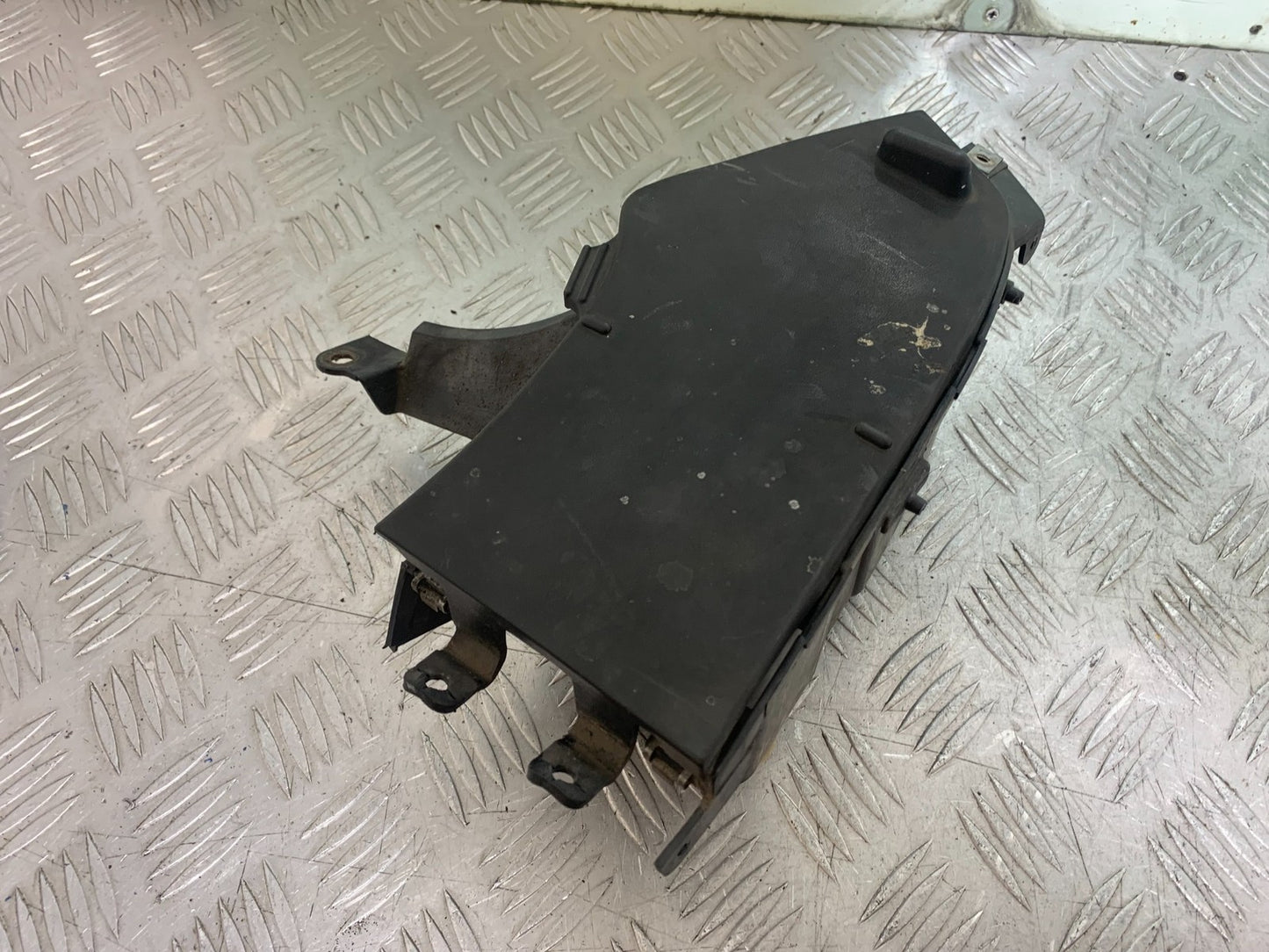 HONDA NT650 V DEAUVILLE LEFT POCKET AND LID   YEAR 1998-01 (CMB1320)