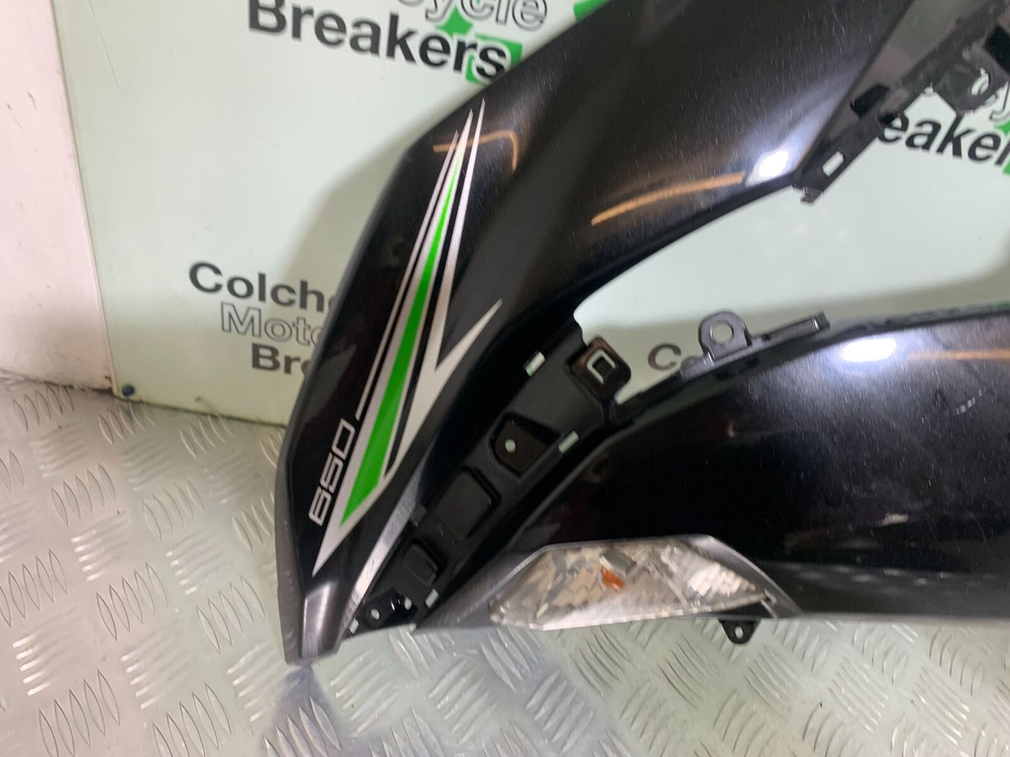 KAWASAKI NINJA 650 LEFT FAIRING PANEL YEAR 2017-2019 (CMB1018)