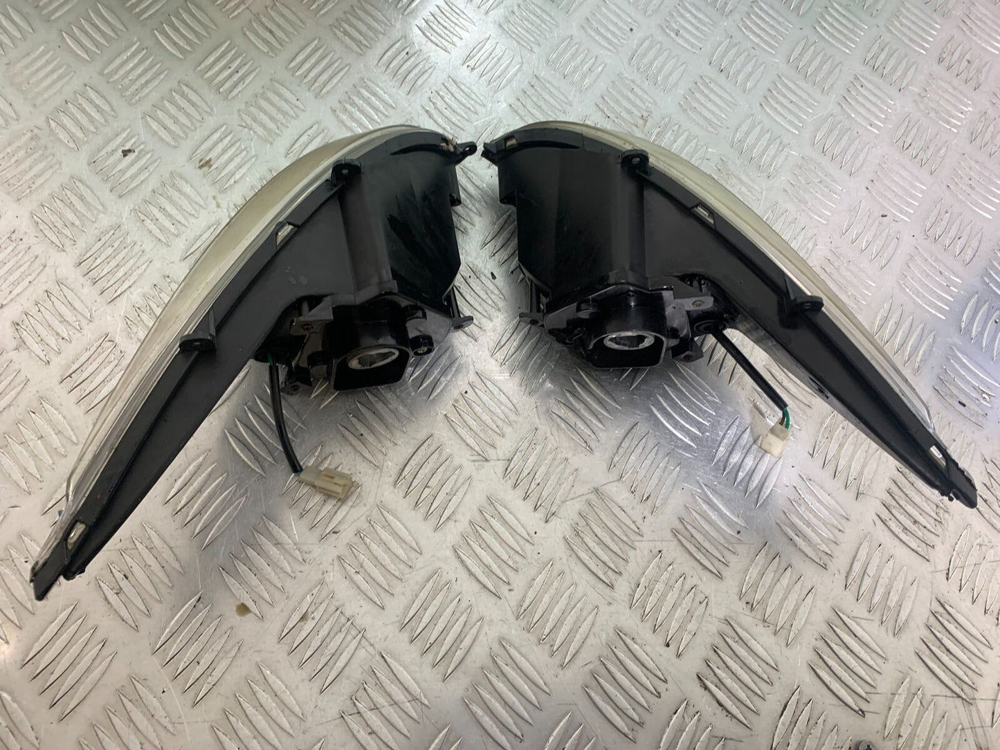 LEXMOTO MATADOR 125 JJ125T-17 HEADLIGHTS  (CMB1115)