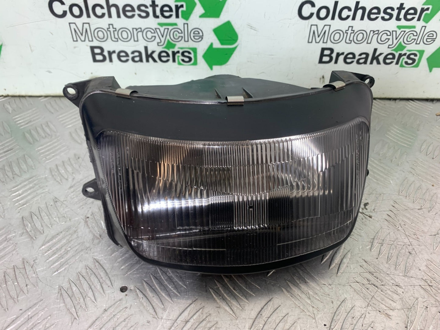 KAWASAKI ZZR1100 D HEADLIGHT   YEAR 1993-2001 (CMB1289)