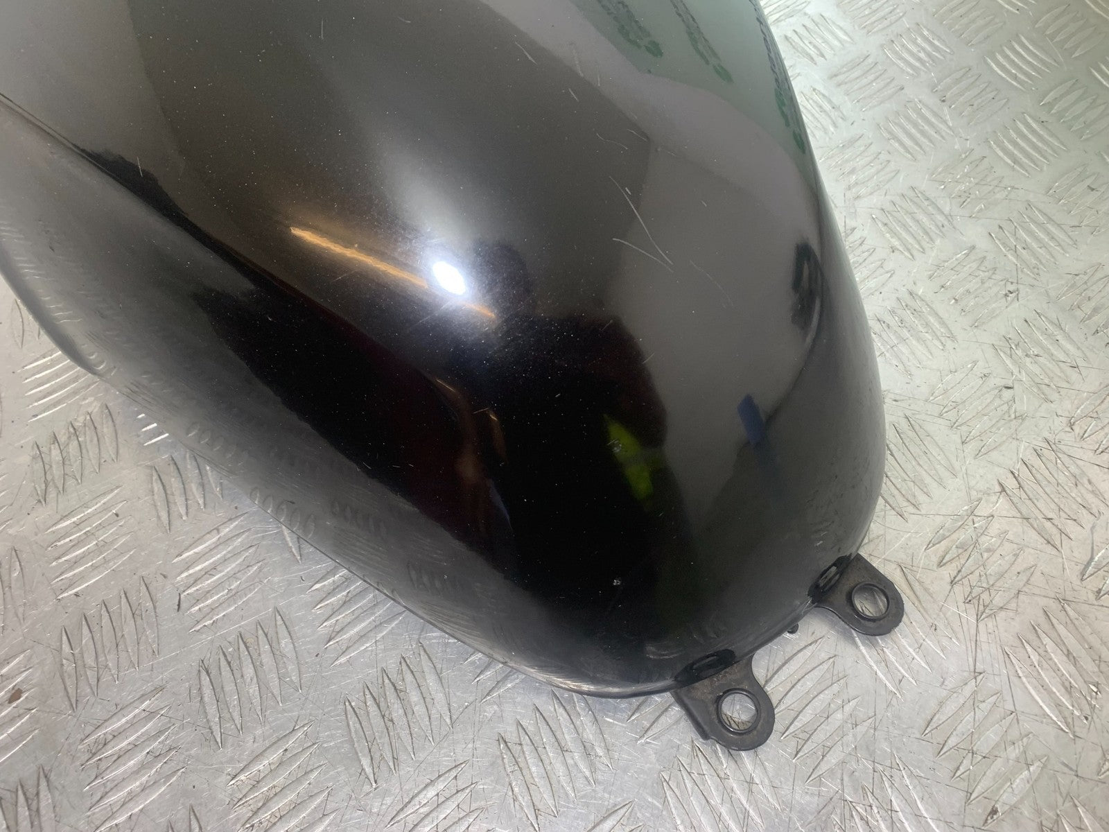 SUZUKI GSX750 INAZUMA PETROL TANK  YEAR 1998-2003 (CMB1308)