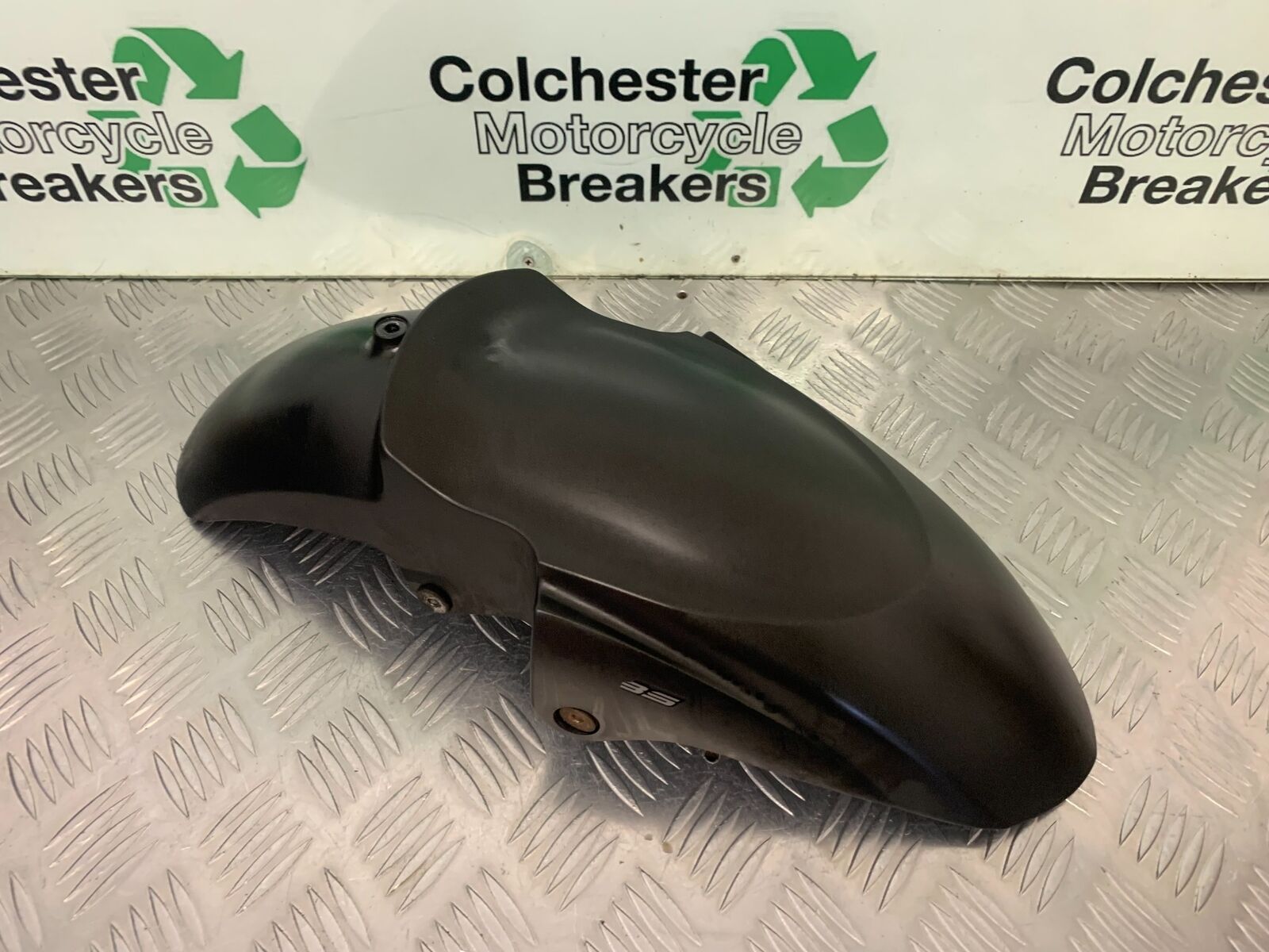 YAMAHA XJ6 XJ6-S FRONT MUDGAURD   YEAR 2009-2015  (STOCK 991)