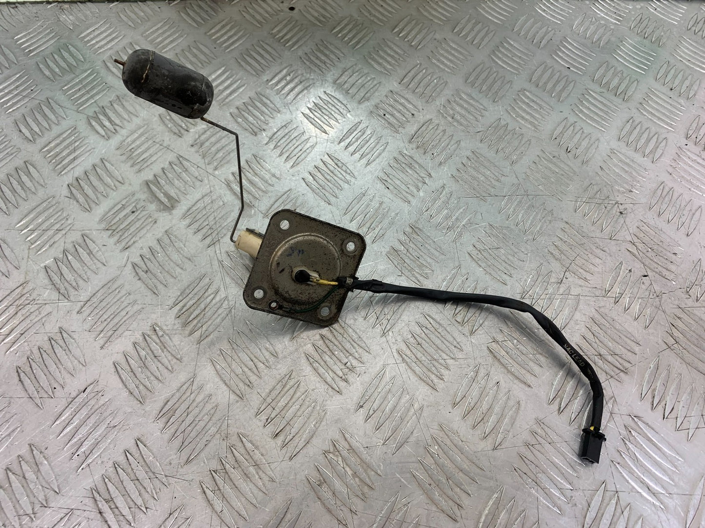 HONDA CBF125 CBF 125 PETROL TANK SENDER  YEAR 2009-14 (CMB1182)