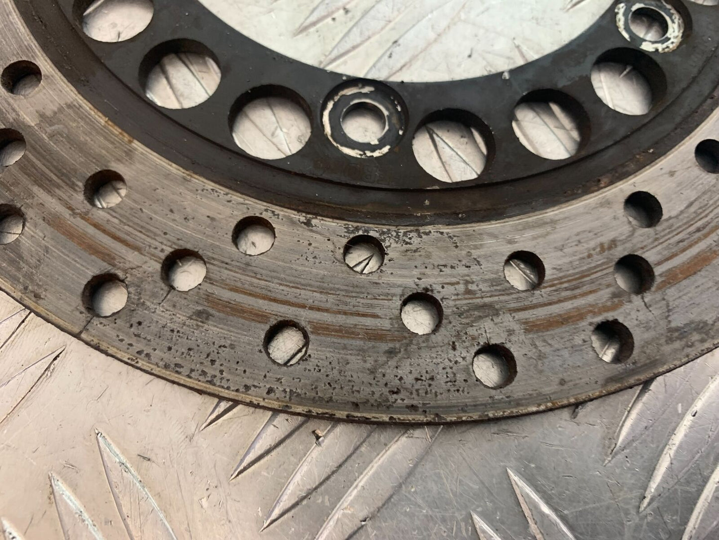 YAMAHA YZF600 YZF 600 THUNDERCAT REAR BRAKE DISC  1996-2003 (CMB1134)