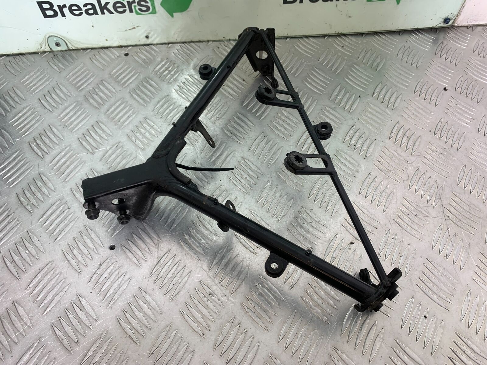 HONDA CBR1100 BLACKBIRD FAIRING BRACKET   YEAR 1999-2005 (CMB1103)
