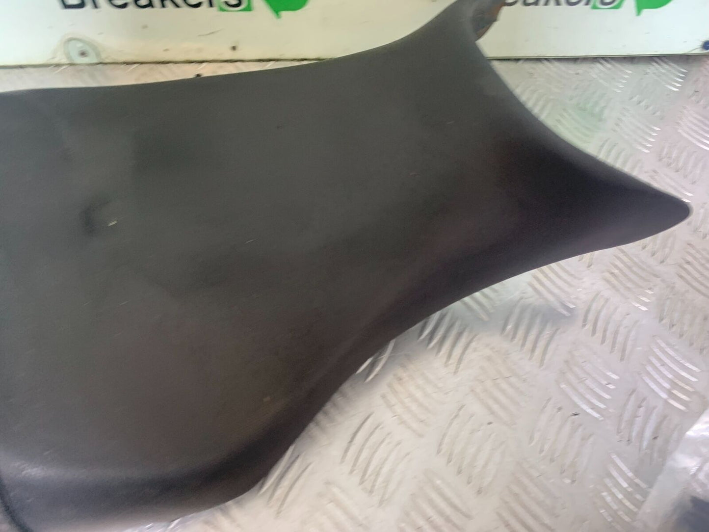 HONDA CBR650 F CBR 650F SEAT   YEAR 2014-17  (CMB1130)