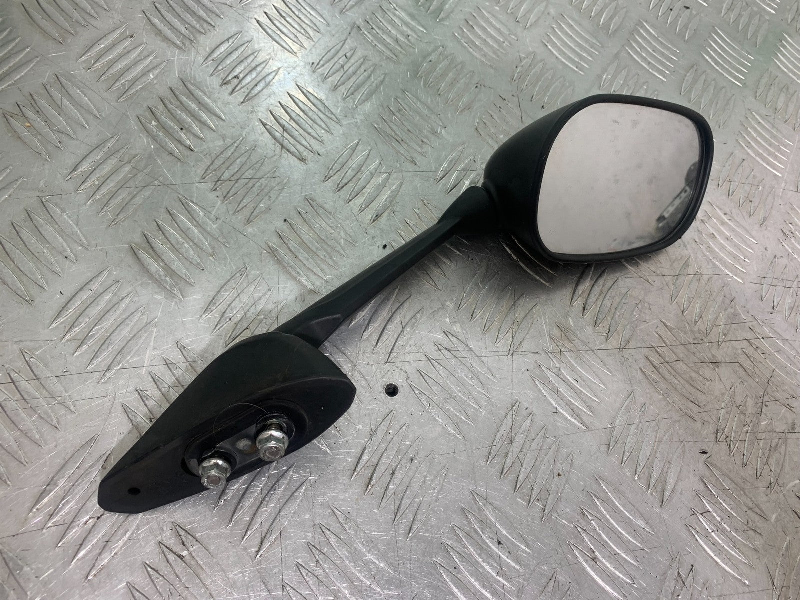 YAMAHA XJ6 XJ6-S RIGHT MIRROR  YEAR 2009-2015  (CMB1212)
