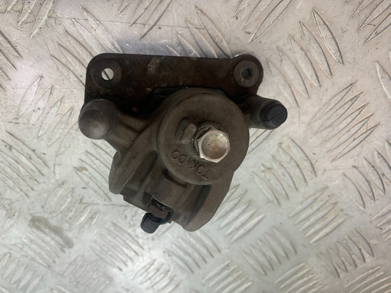 KAWASAKI ZX9R ZX9 E1 REAR CALIPER   YEAR 2000-01 (CMB1171)