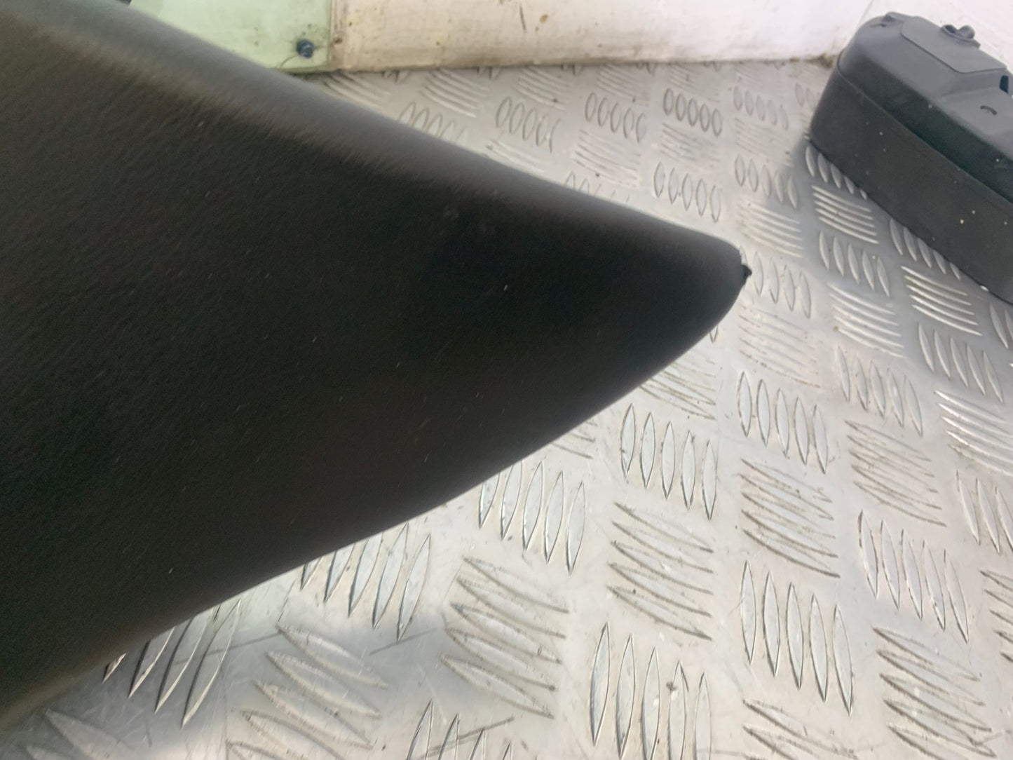 HONDA NT 700 V DEAUVILLE SEAT   YEAR 2006-2011 (CMB1211)