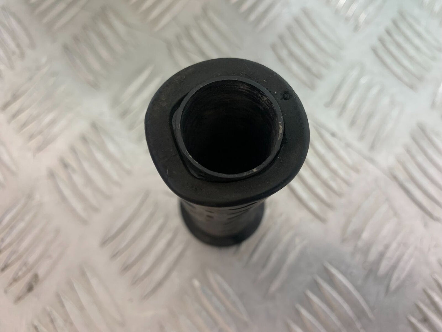 SUZUKI AN 200 UN 200 BURGMAN THROTTLE TWIST GRIP  YEAR 2007-09 (CMB1128)