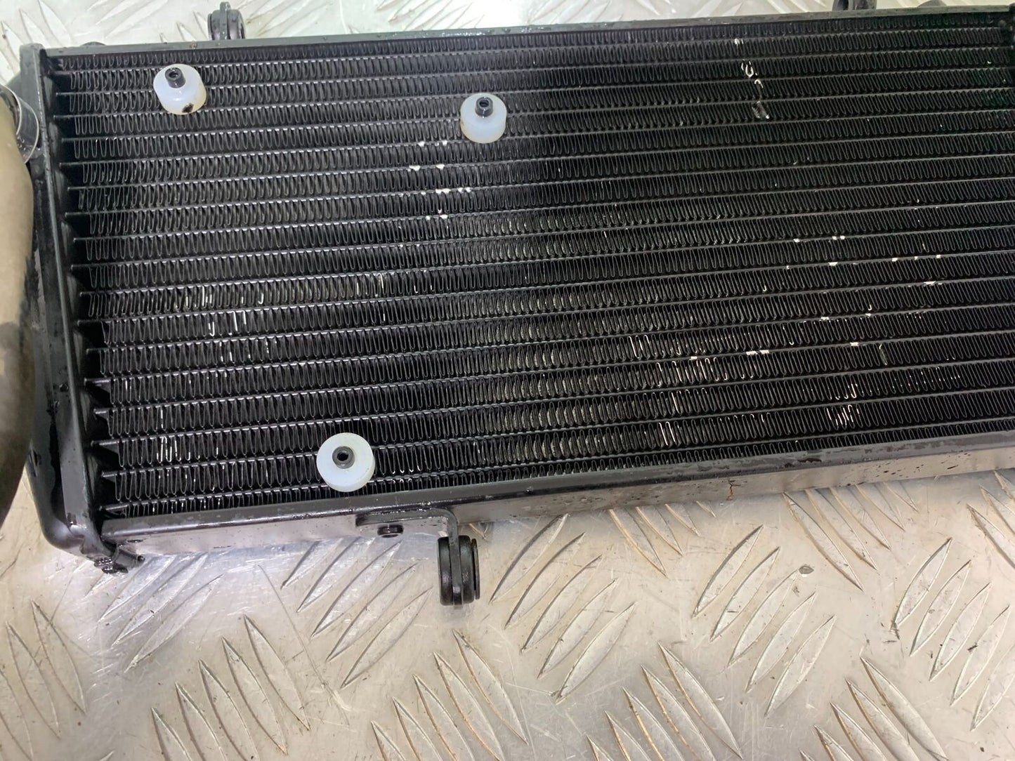 APRILIA SL750 SL 750 SHIVER RADIATOR   YEAR 2012 (CMB1074)