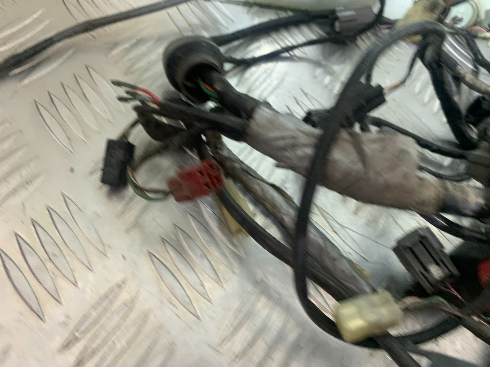 HONDA CBR600 CBR 600 RR WIRING LOOM   YEAR 2003-2004 CMB1173)