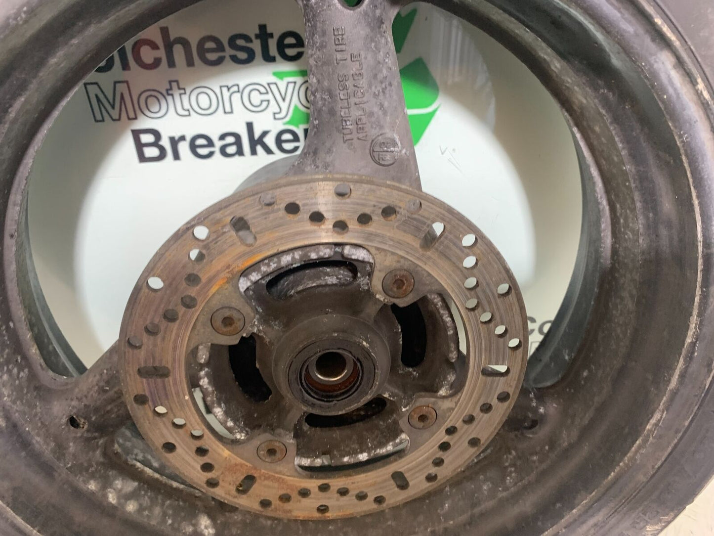 HONDA CB600 CB 600 HORNET REAR WHEEL  YEAR 1998 -2002 (CMB1126)