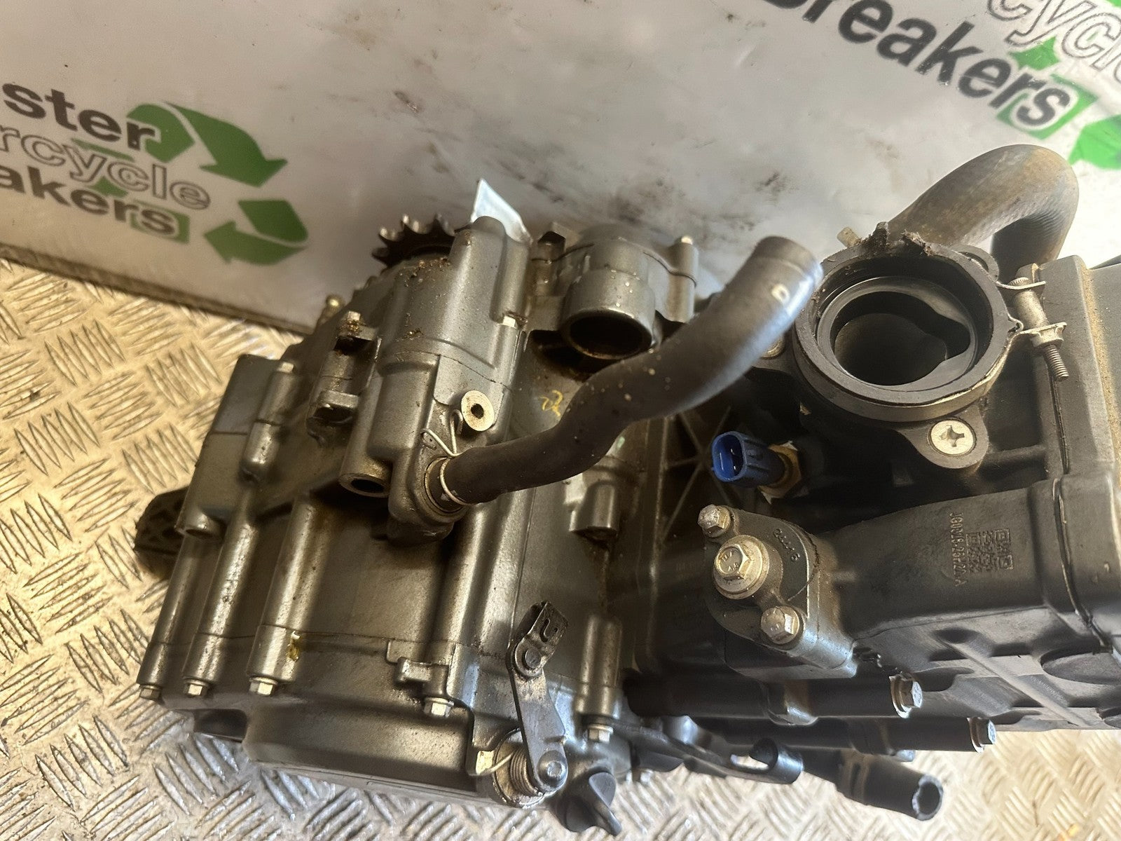 KTM 125 DUKE ENGINE YEAR 2018-2023 (CMB1185)