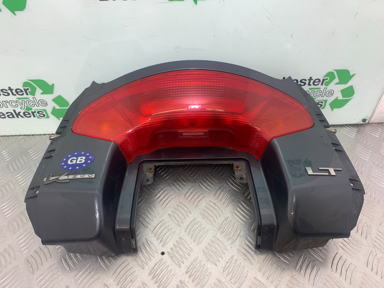 BMW K1200 K 1200 LT REAR LIGHT AND COVER YEAR 1999-07 (CMB1138)